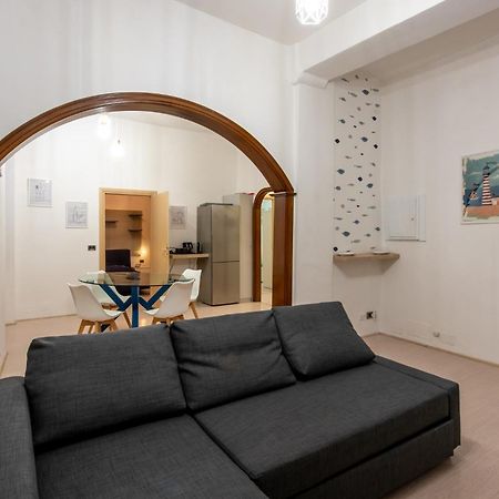 Old Town Experience Apartment Генуа Екстериор снимка